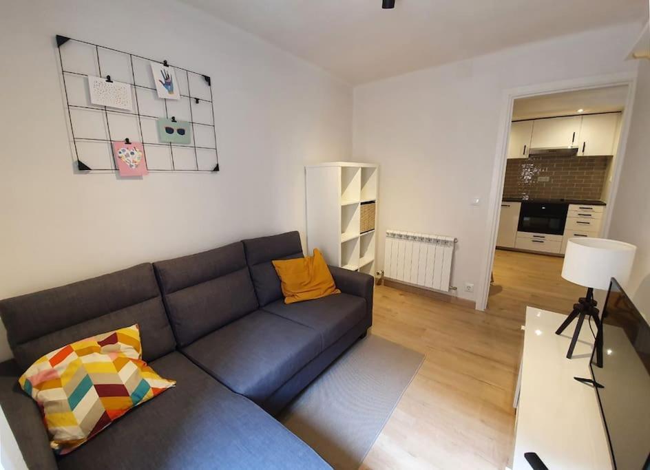 Acogedor Piso En El Centro De Sabinanigo Appartement Buitenkant foto