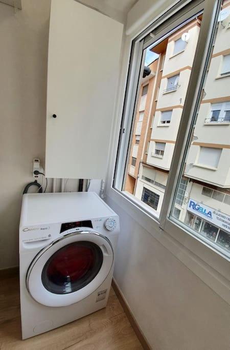 Acogedor Piso En El Centro De Sabinanigo Appartement Buitenkant foto