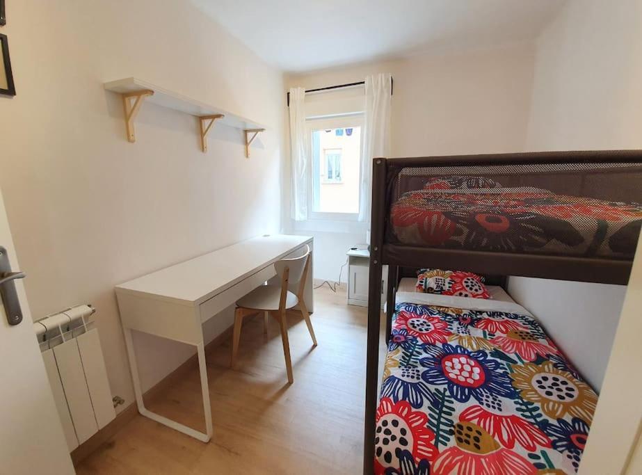 Acogedor Piso En El Centro De Sabinanigo Appartement Buitenkant foto
